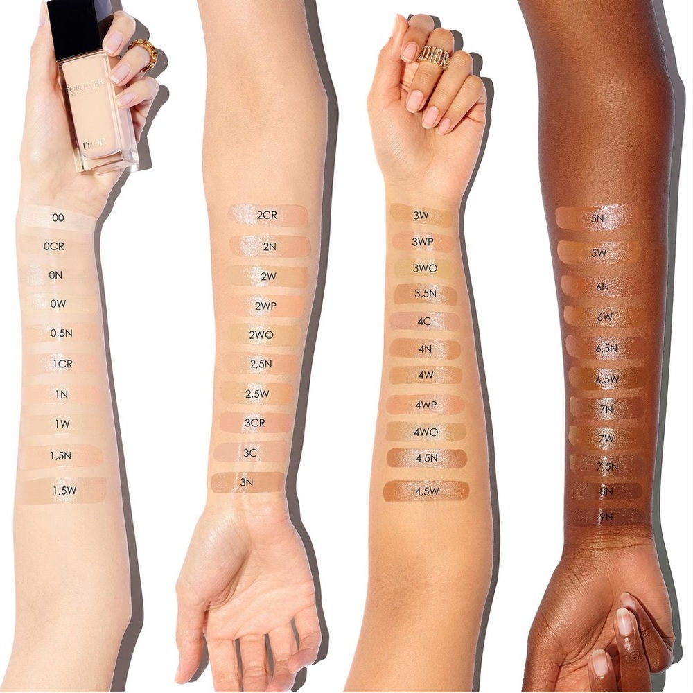 Dior Forever Skin Glow Foundation - Tan 4W0 - Picture 6 of 9